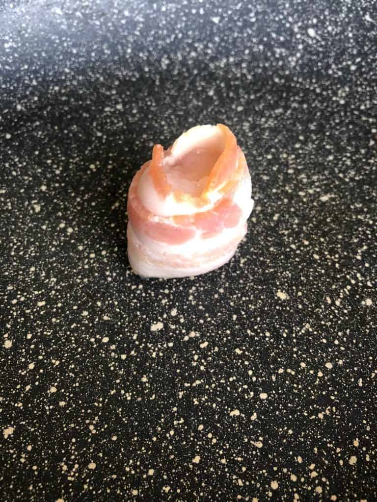 Bacon Wrapped scallops-single scallop rolled in bacon